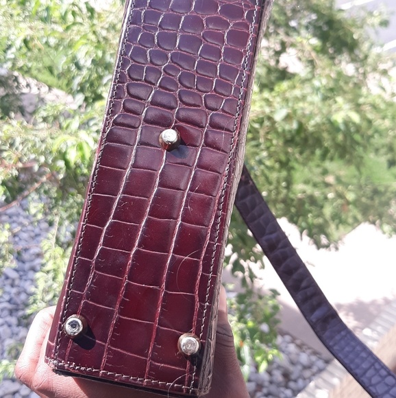 💯VERSACE LUCITE INTAGLIO 💎✨💎CROC EMB. SHOULDER BAG - Picture 12 of 14